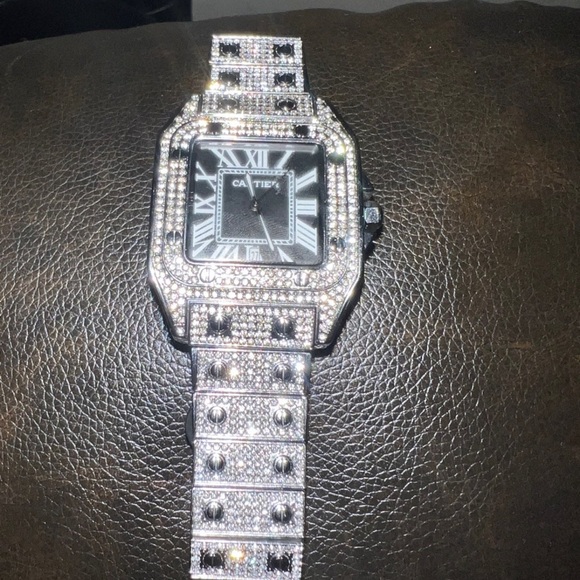 Watch - Picture 3 of 3